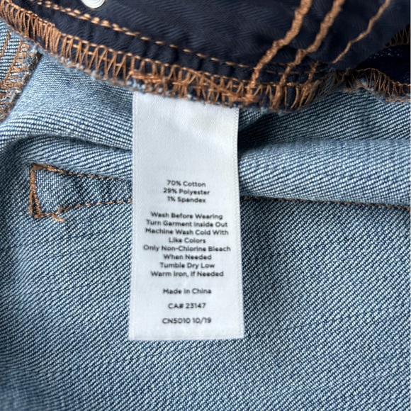 Talbots Flawless Denim Girlfriend Shorts - Picture 5 of 5